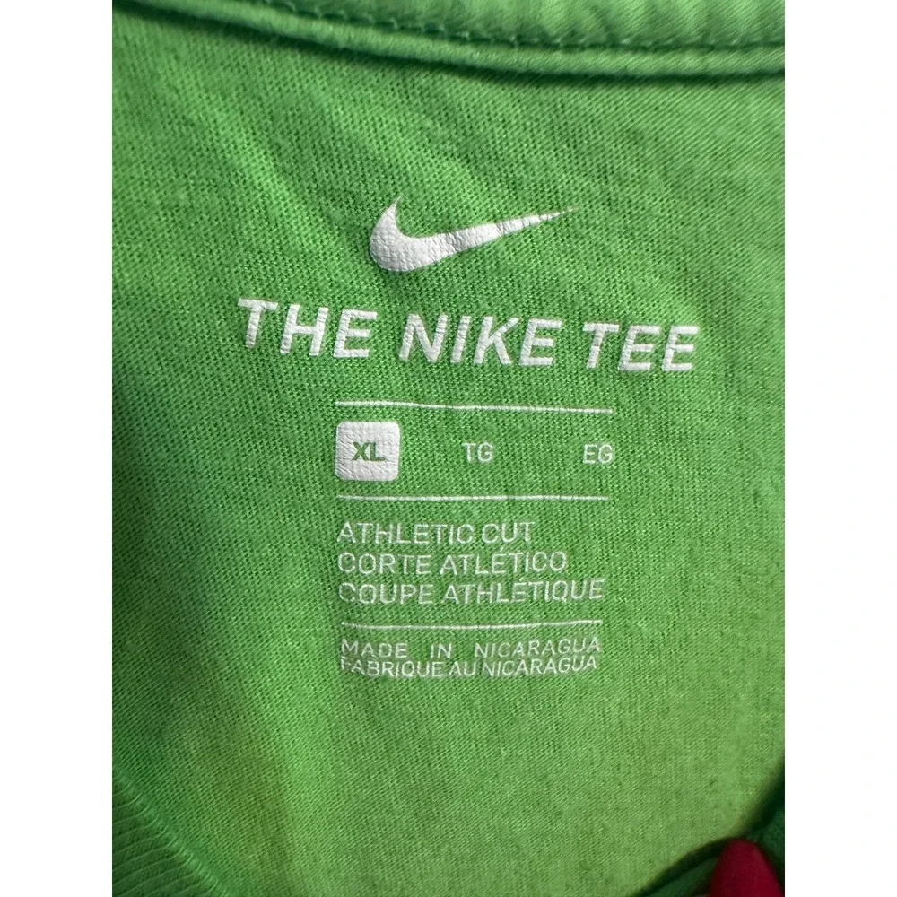 Nike THE‎ NIKE TEE Athletic Cut XL Green T Shirt Mens